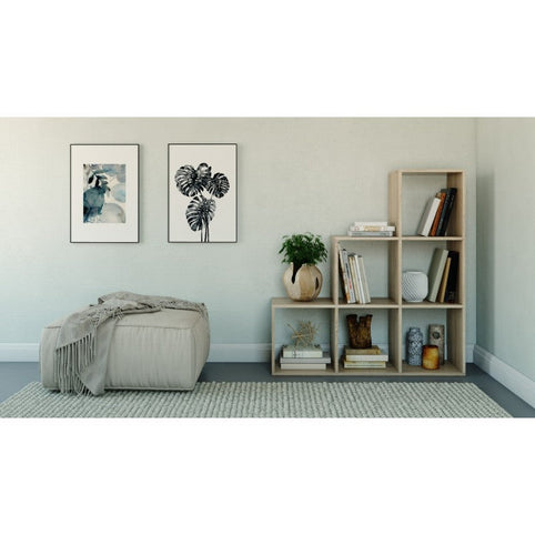 Jak wykorzystać regały w salonie, by uzyskać nowoczesne wnętrze? Podpowiadamy!